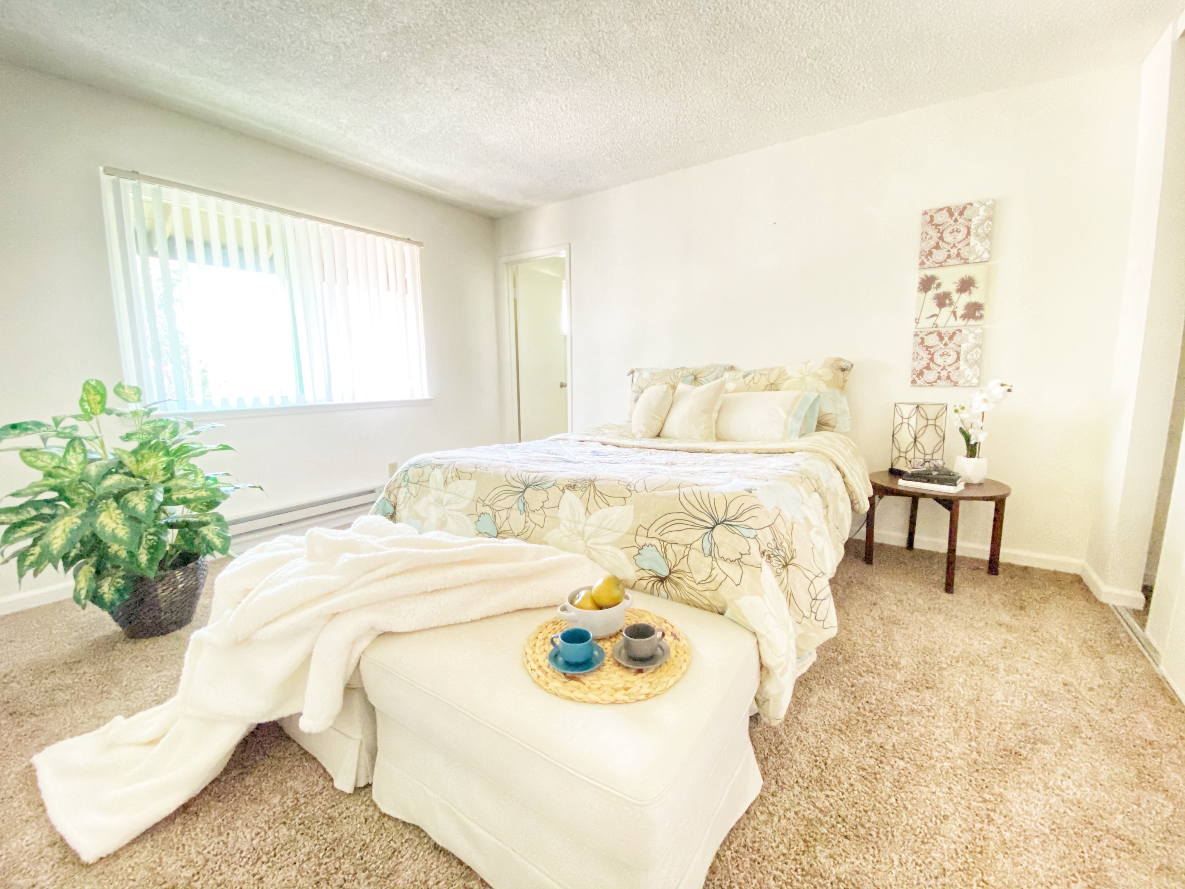 bedroom with attached bathroom